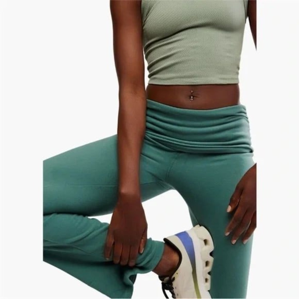 Free People Movement Aced It Leggings in Midnight Jade Green Size L NWT - Picture 4 of 6